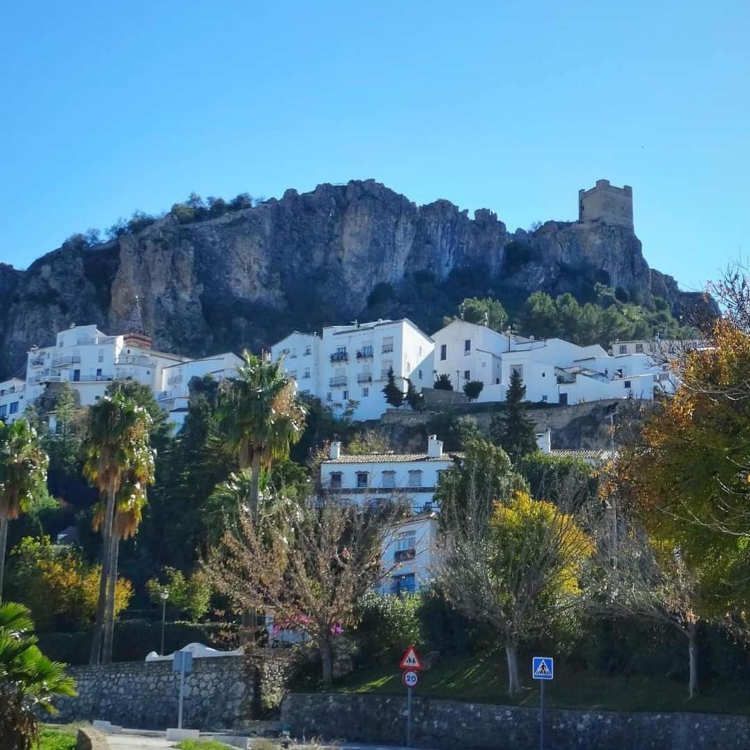Casa Rural Candelas Zahara De La Sierra Exteriör bild